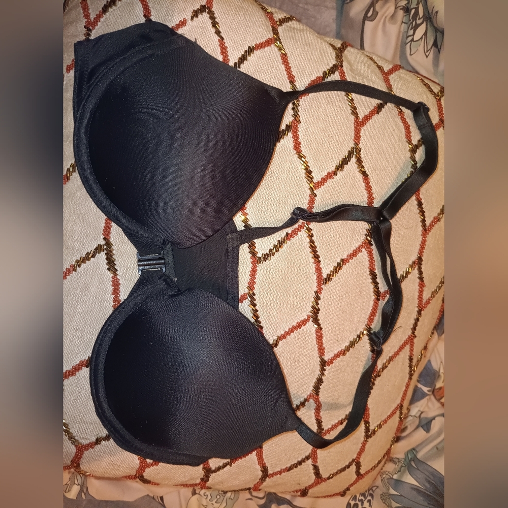 Pink Victoria's Secret 32B demi bra t back front closure